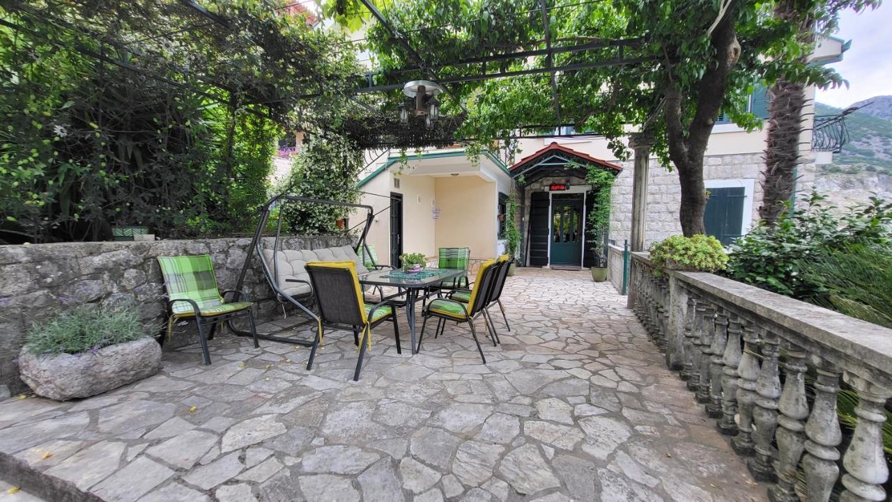 Apartment Capt Seferovic 2 Donji Morinj Esterno foto