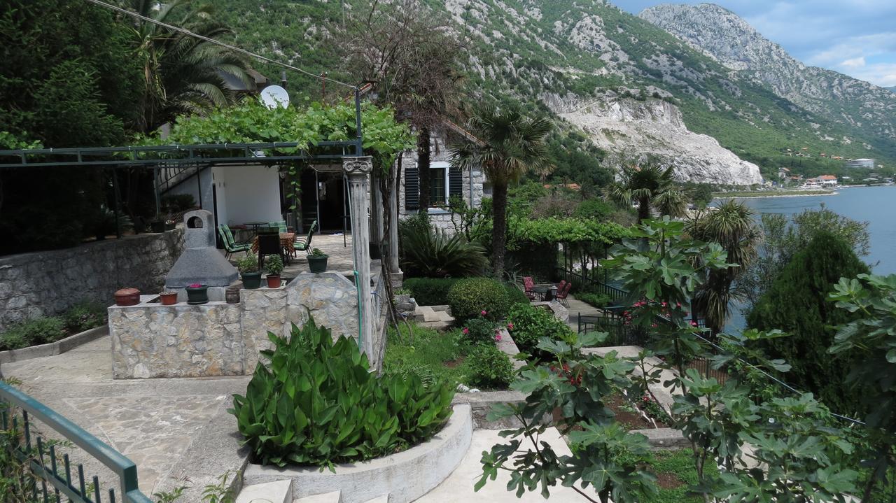 Apartment Capt Seferovic 2 Donji Morinj Esterno foto